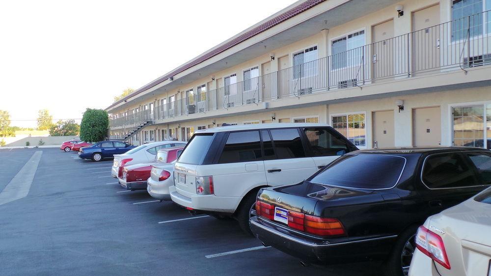 Hotel The Dixie Orange County Stanton Exterior foto