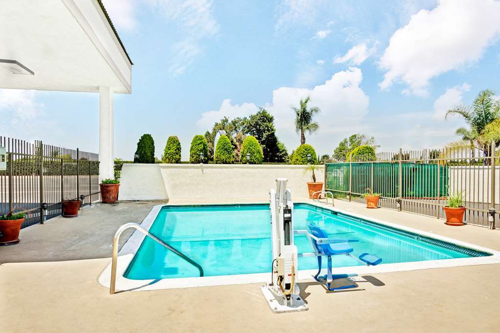 Hotel The Dixie Orange County Stanton Einrichtungen foto