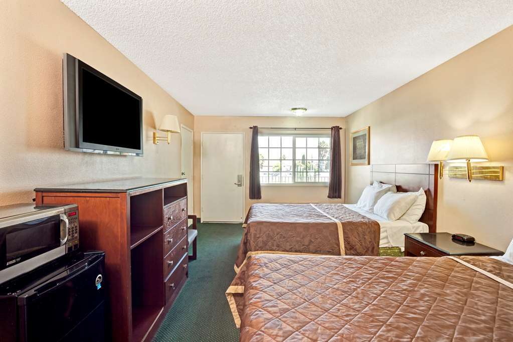 Hotel The Dixie Orange County Stanton Zimmer foto